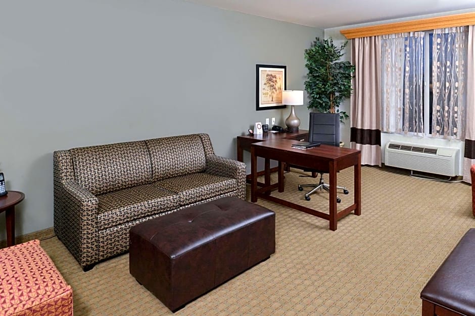 Comfort Suites Airport Tukwila Seattle