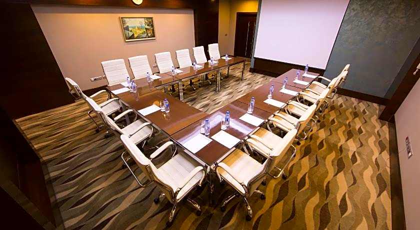 QafqaZ Baku City Hotel & Residence