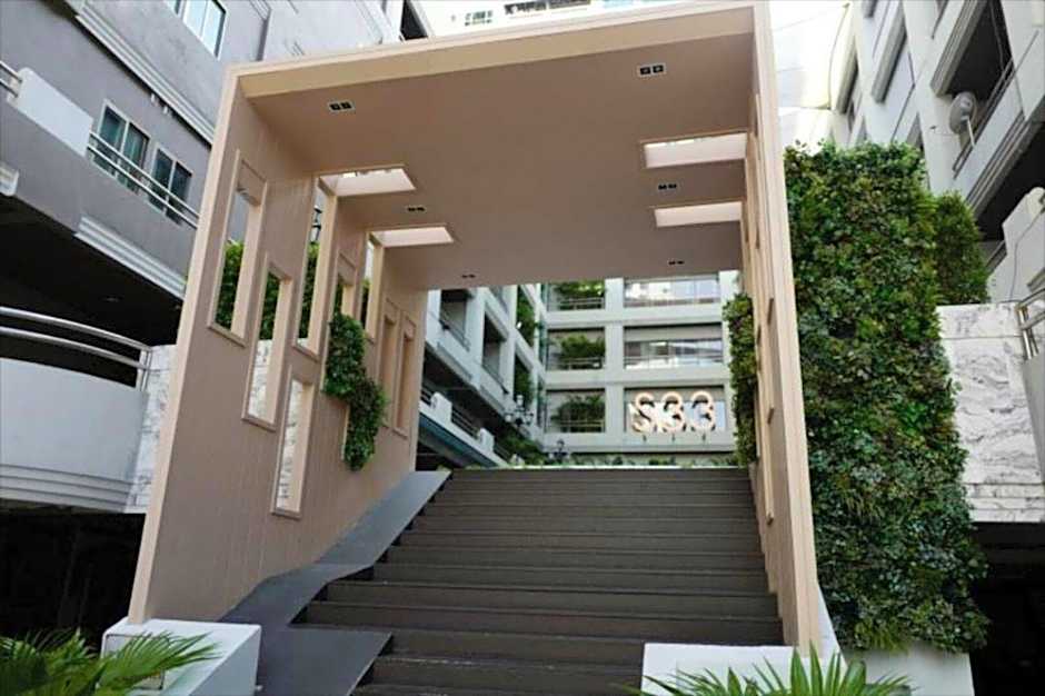 S33 Compact Sukhumvit Hotel