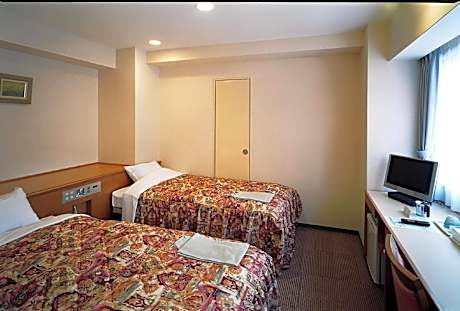 Twin Room - Non-Smoking