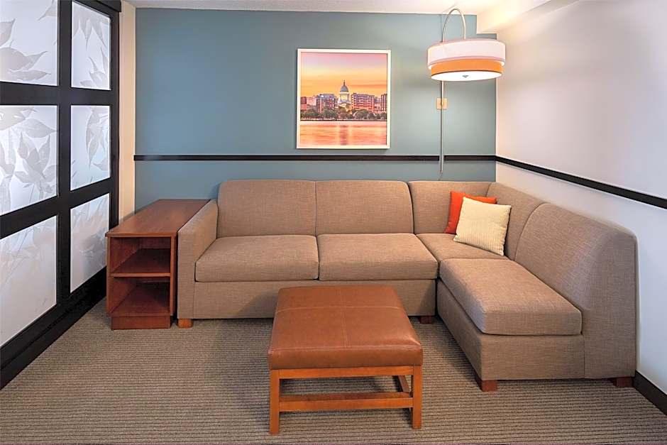 Photo 1 of 13 of 1 King Bed with Sofabed
