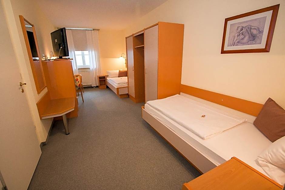 Hotel Garni am Markt - Businesshotel - Frühstücksbuffet - Fahrradabstellplatz - Hunde willkommen