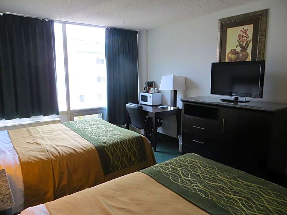 Photo 1 of 4 of 2 Double Beds