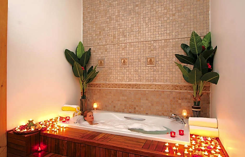 Fame Residence Lara & Spa