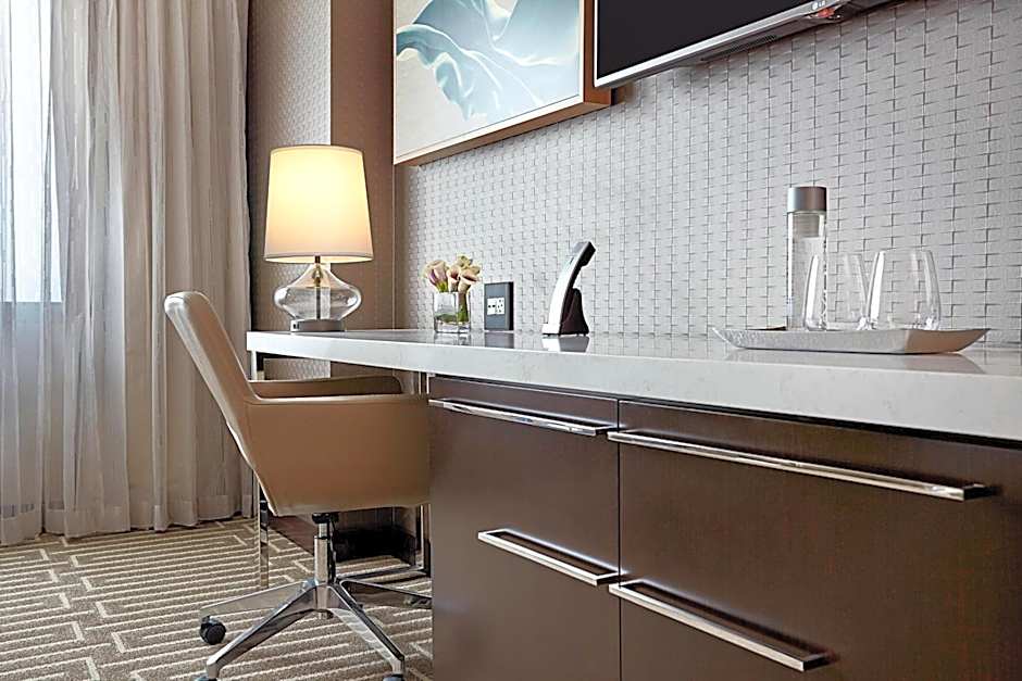 JW Marriott Minneapolis Mall Of America