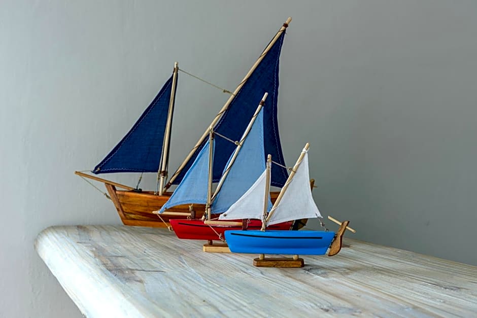 Voile Bleue Boutique Hotel