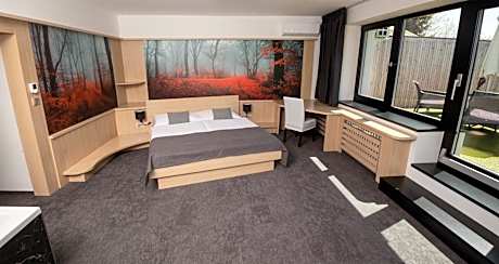 Double Room with Lake View