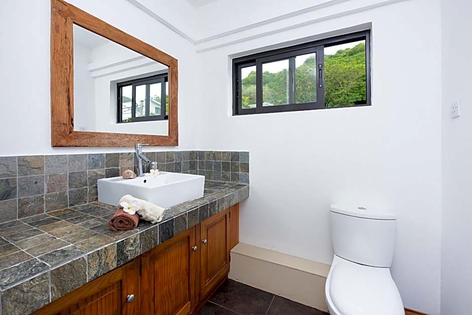 Happy Days Guest House