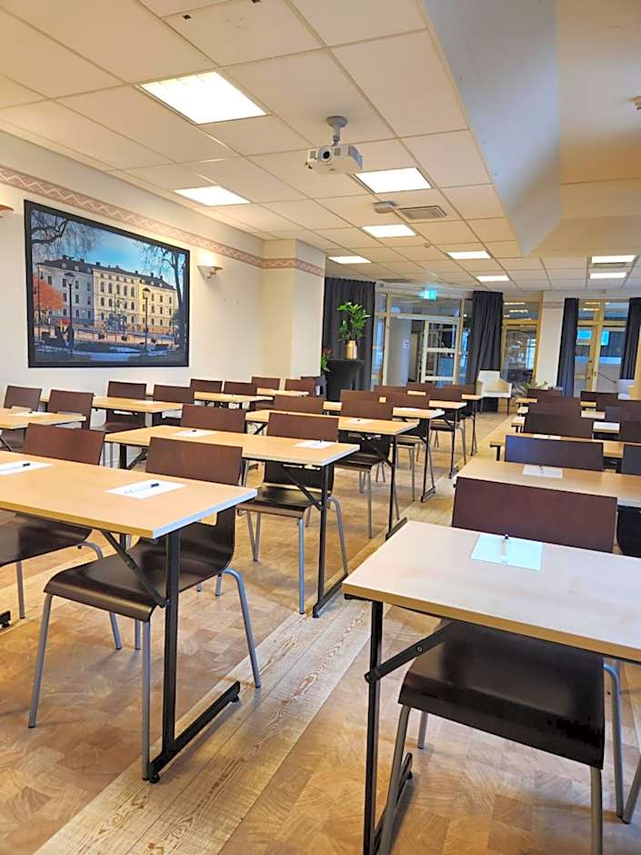 Vänerport Stadshotell i Mariestad