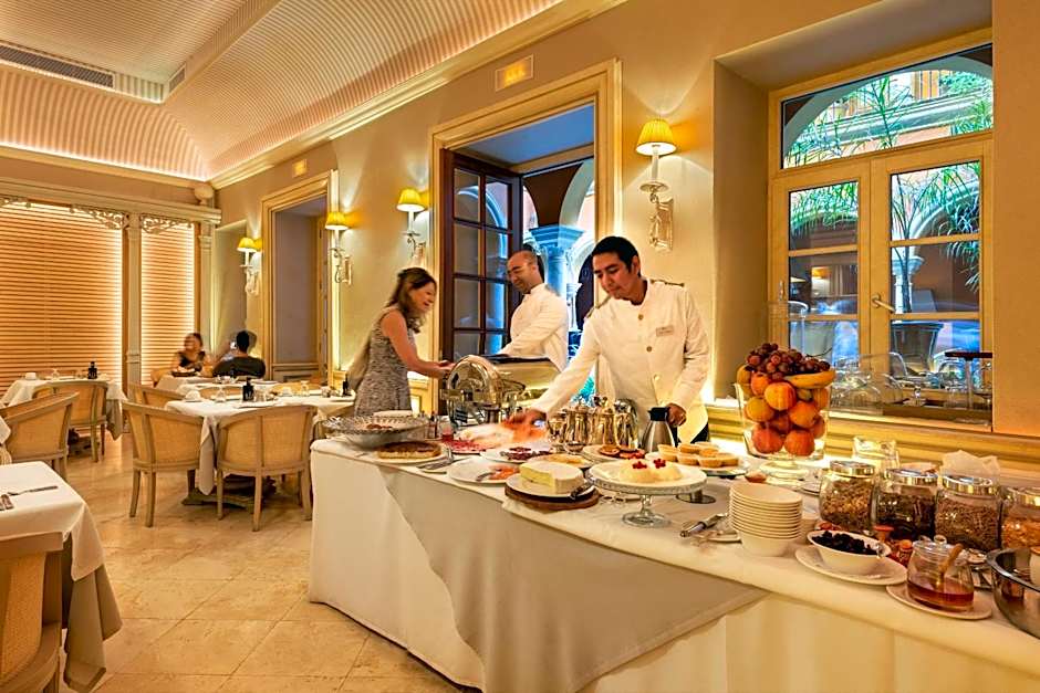 Hotel Casa Del Poeta