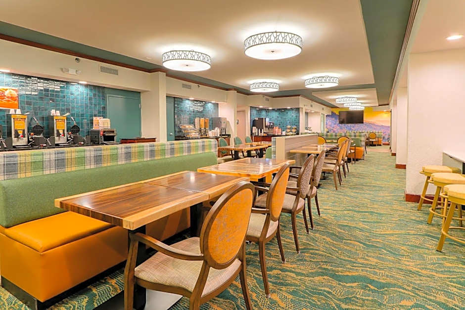 Quality Inn Near the Island Pigeon Forge