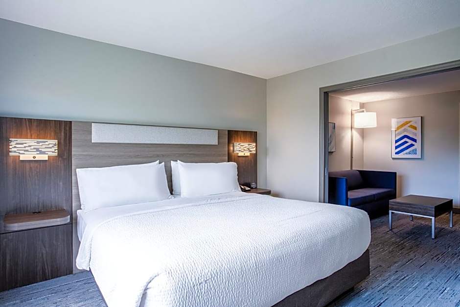 Holiday Inn Express & Suites Bradenton East-Lakewood Ranch By IHG