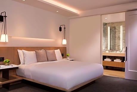 Sakura Club Studio Ste 1 Kng Hear/Mobil W/Tub