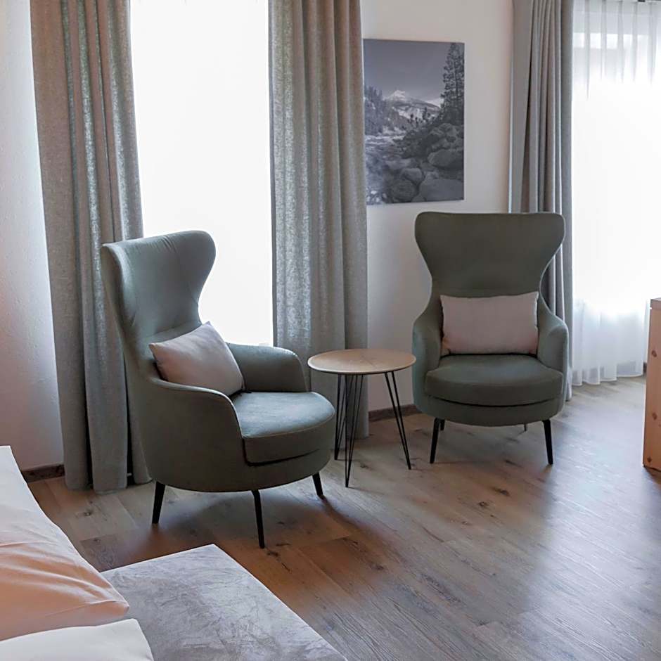 Hotel Baer & Post Zernez