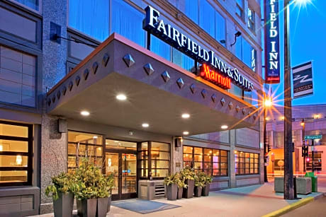 Fairfield Inn & Suites by Marriott Milwaukee Downtown