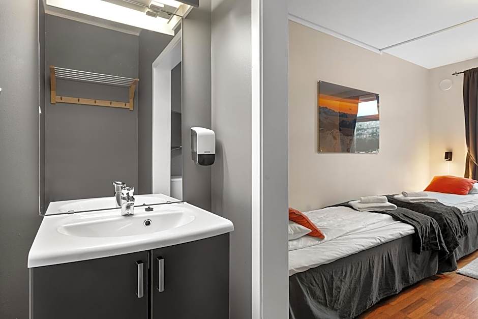 Enter Backpack Hotel