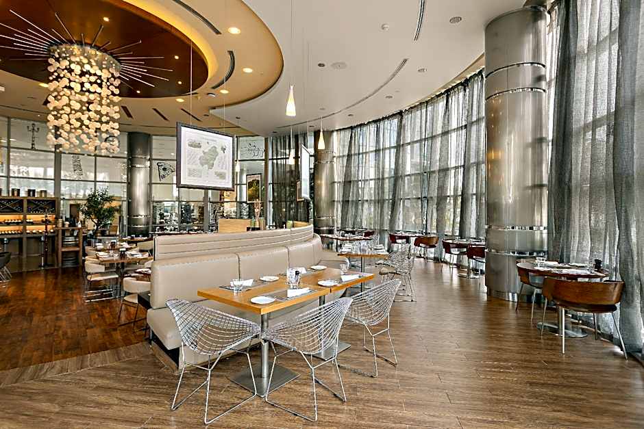 Ibis Abu Dhabi Gate Hotel