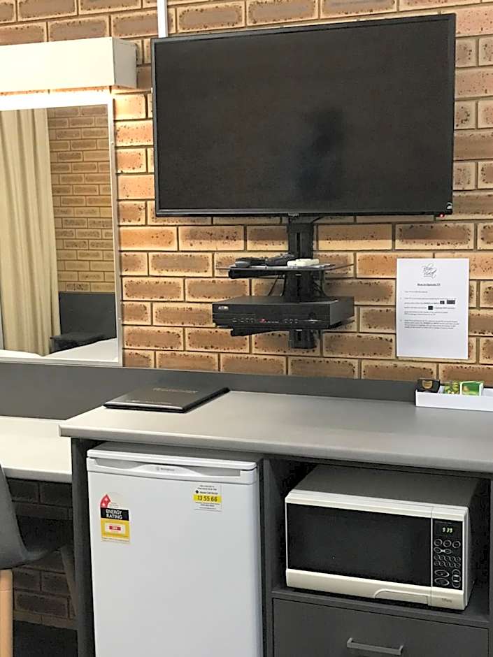 Blue Violet Motor Inn