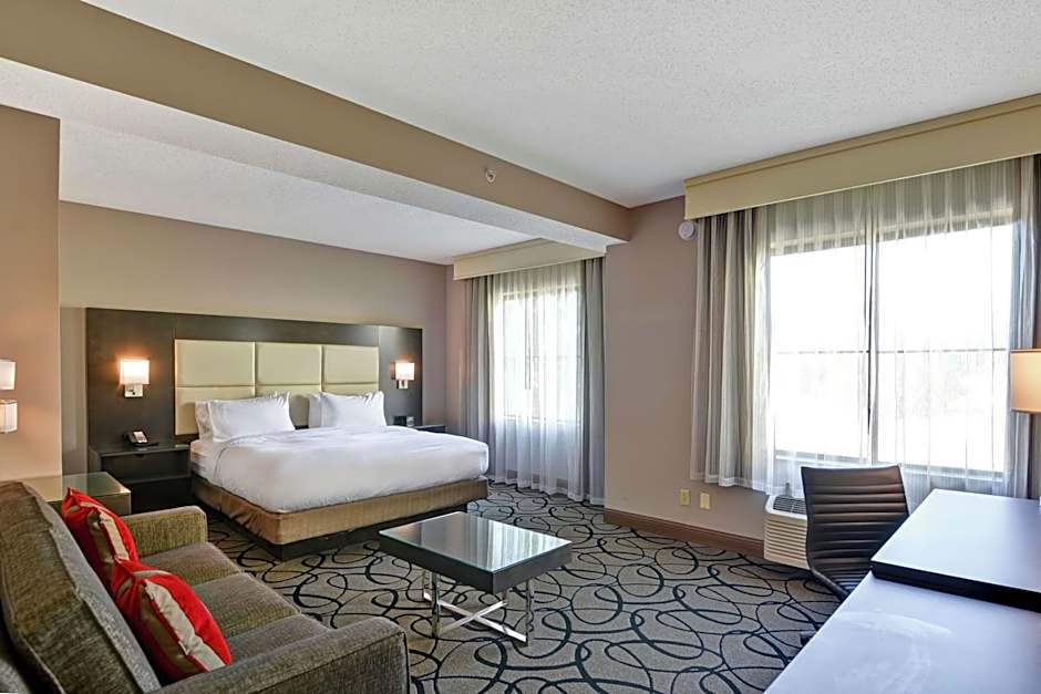 DoubleTree by Hilton Hattiesburg