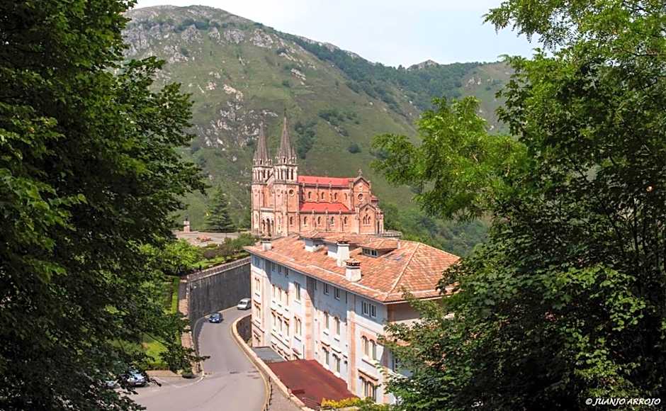 Photo 1 of 50 of Arcea Gran Hotel Pelayo