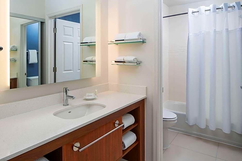 Sonesta ES Suites New Orleans Convention Center