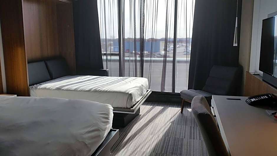 Grand Times Hotel Drummondville