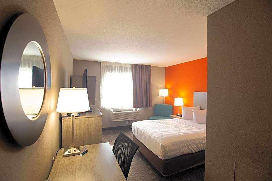 Quality Inn & Suites Hammond Near I-8090