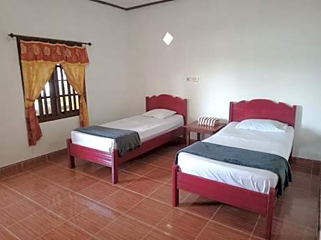 Standard Double or Twin Room with Sea View