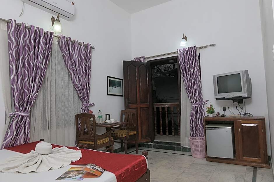 Hotel White Rose