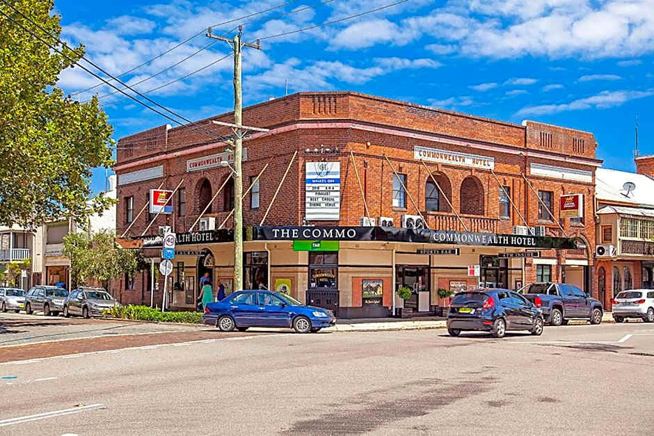 Commonwealth Hotel