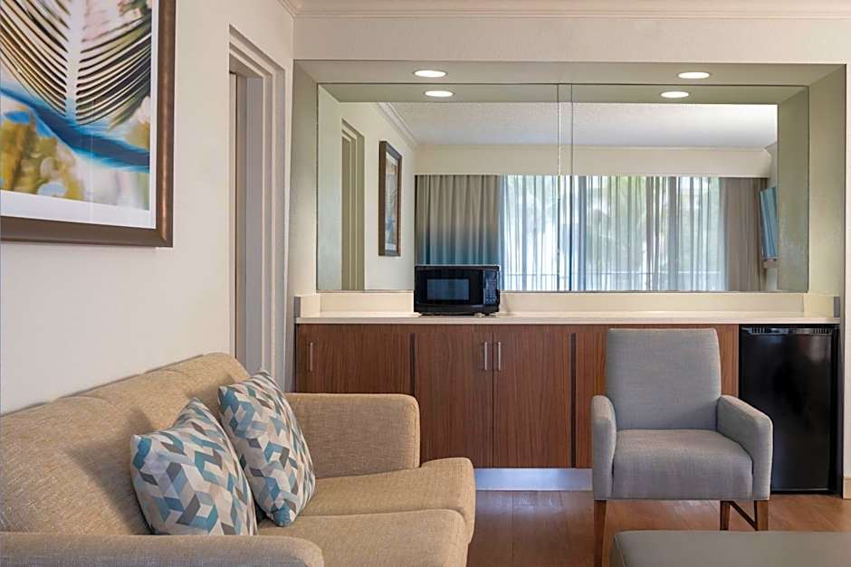 Courtyard by Marriott Naples