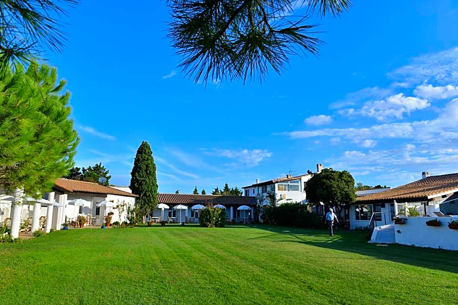 Mas de la Grenouillere Hotel et Centre equestre en pleine nature