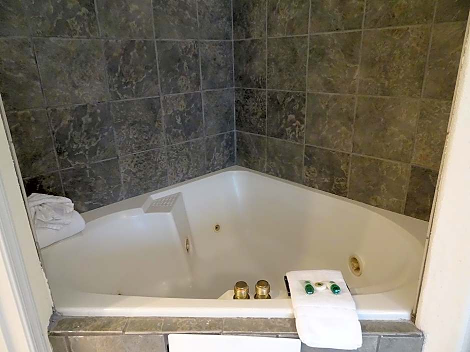Hotel Aspen Flagstaff/ Grand Canyon InnSuites