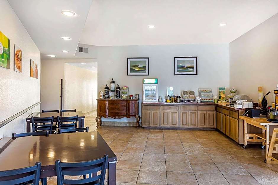 Quality Inn Fallbrook