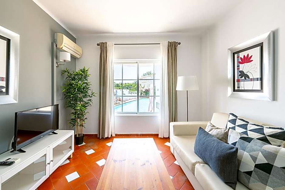Baluarte da Vila Apartments