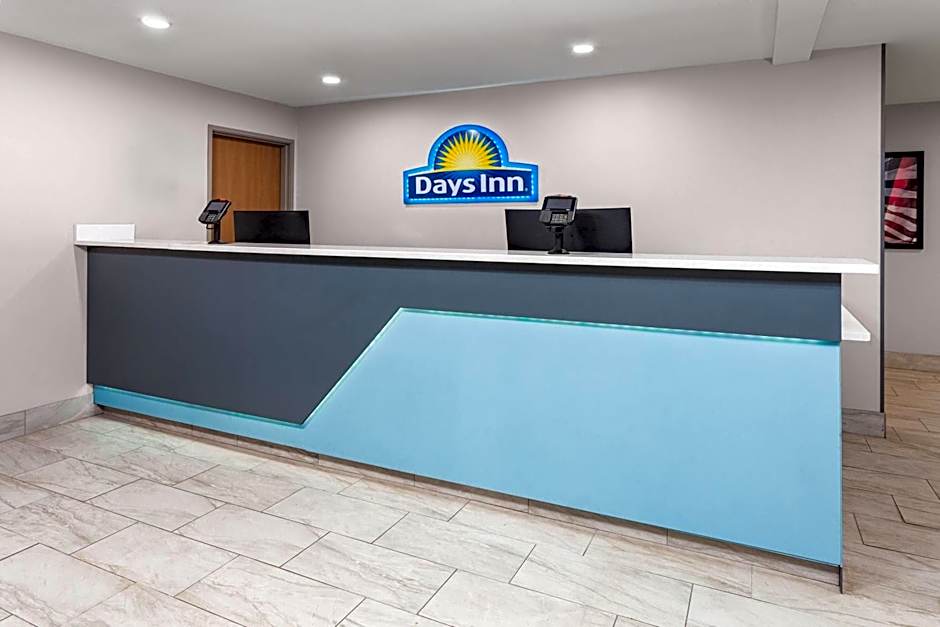 Days Inn by Wyndham Eagle River