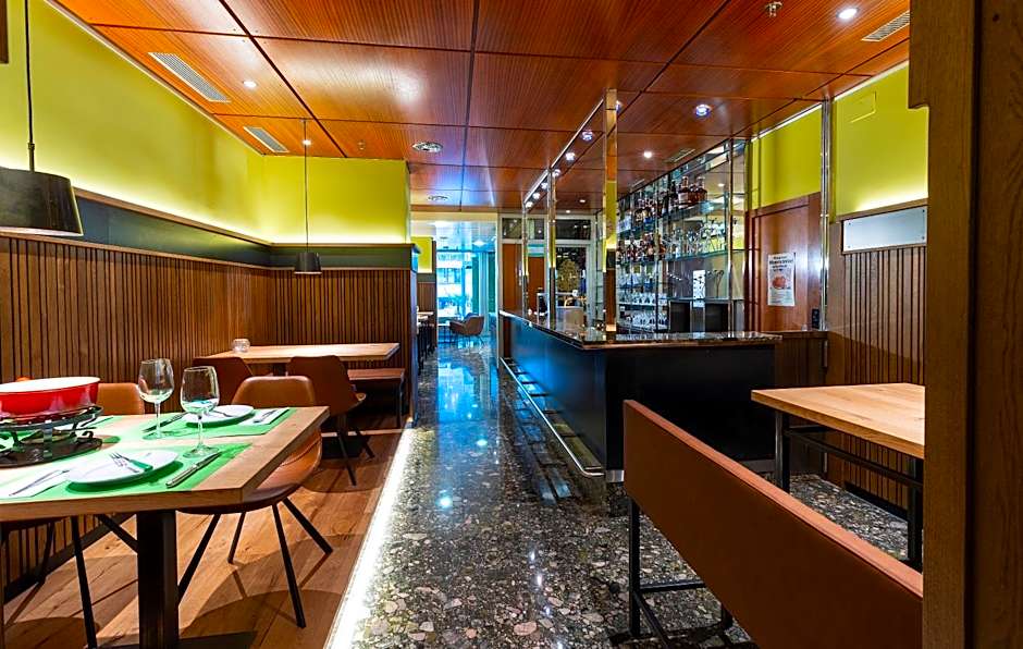 Hotel Linde - 24h Self Check-in