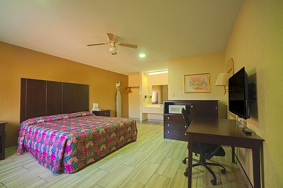 Texas Inn San Benito near Harlingen