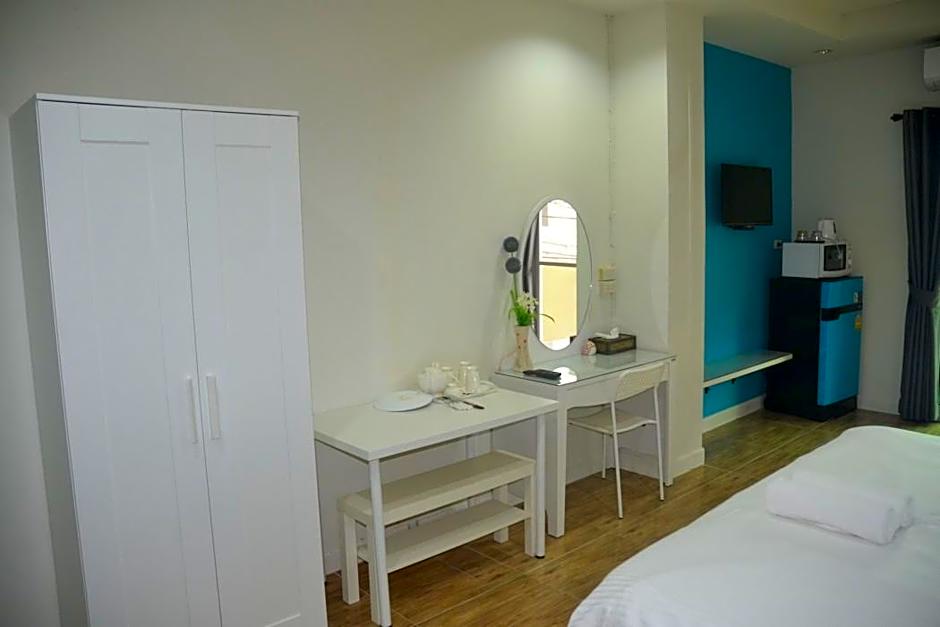 OYO 75486 Anna Residence Jomtien