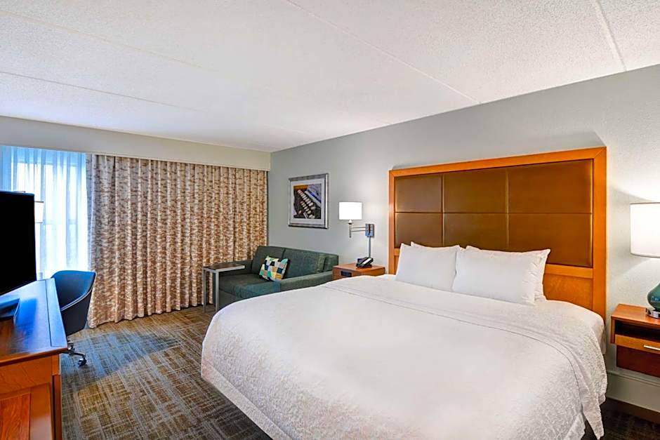 Hampton Inn By Hilton Albany Wolf Road Airport