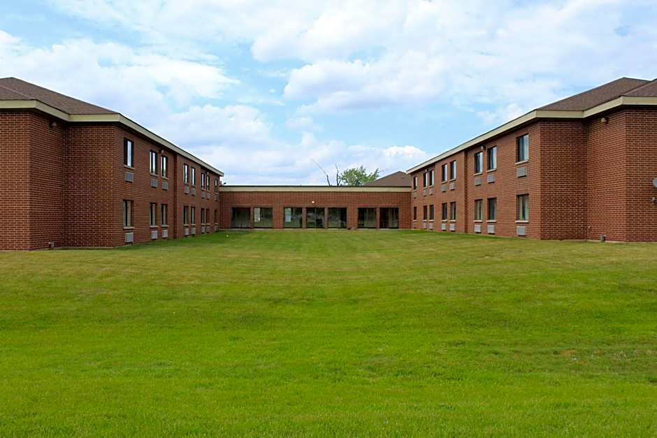 Red Roof Inn Gurnee - Waukegan