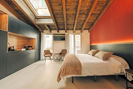 Queen Suite with Spa Bath