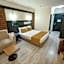 Lycus River Thermal Hotel