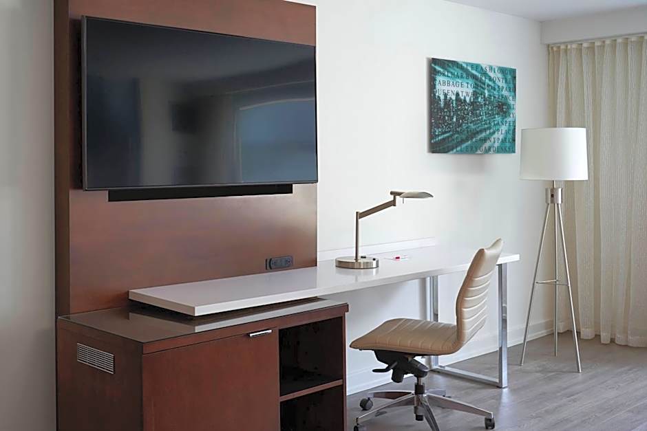 Toronto Marriott City Centre Hotel