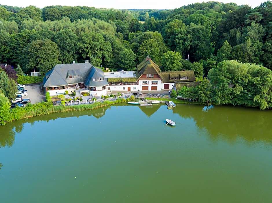 Fischerklause am Lutjensee