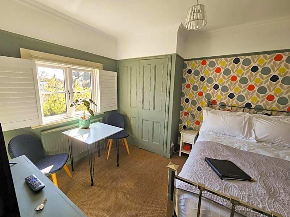 The Lodge Stanwell