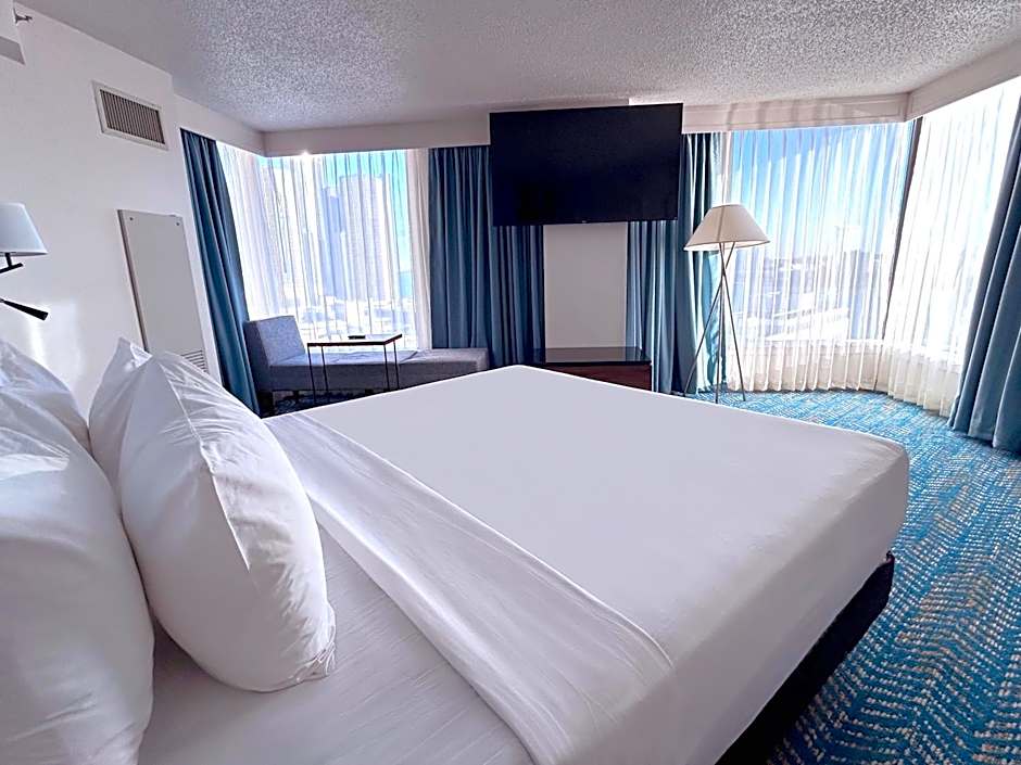 Fort Pontchartrain Detroit, a Wyndham Hotel