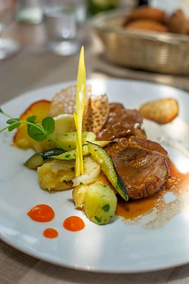 Hôtel Le Grand Bleu