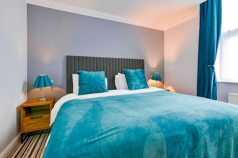 Aston Court Derby City Centre by Belvilla