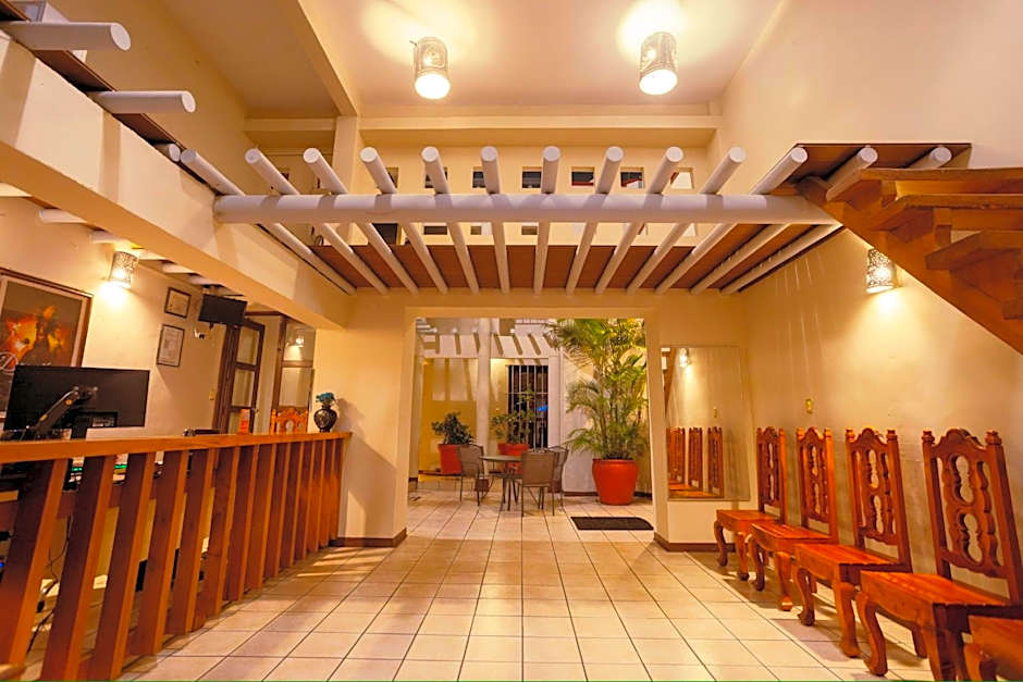 HOTEL NIUT-JA